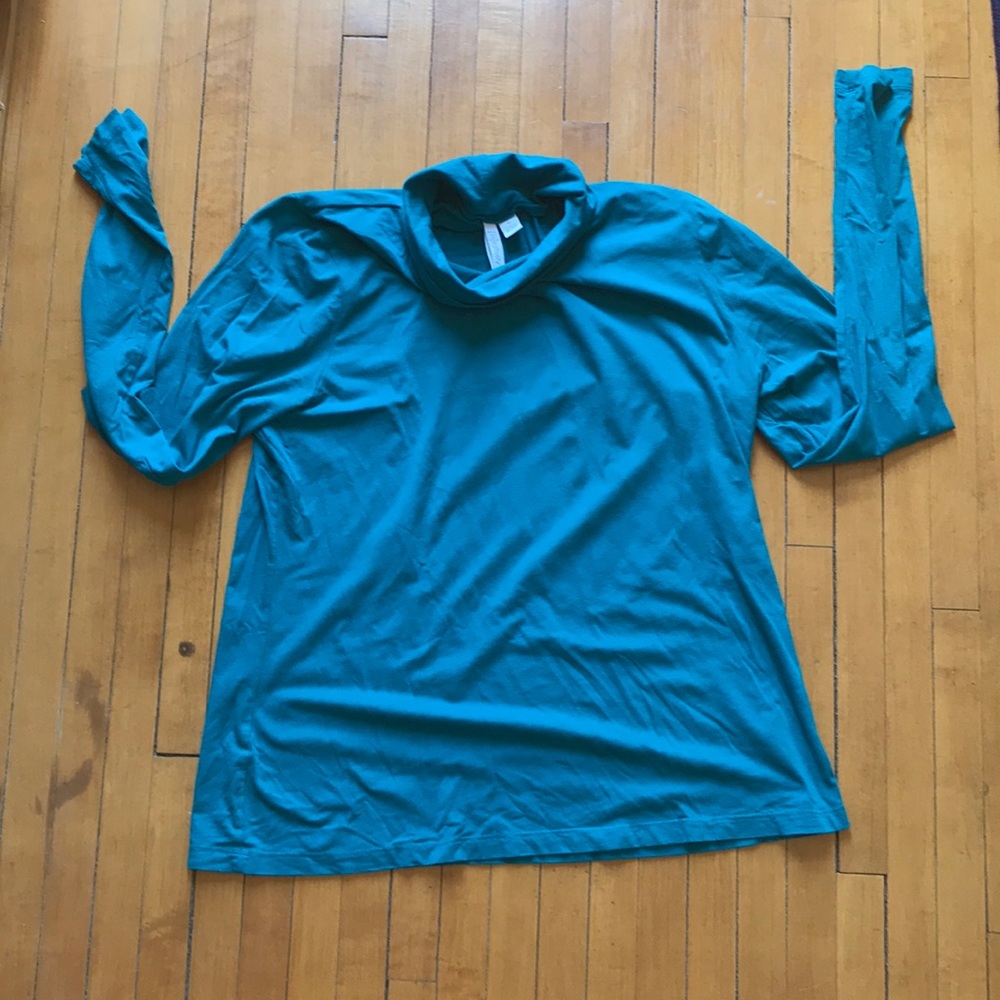 Relativity tissue turtleneck